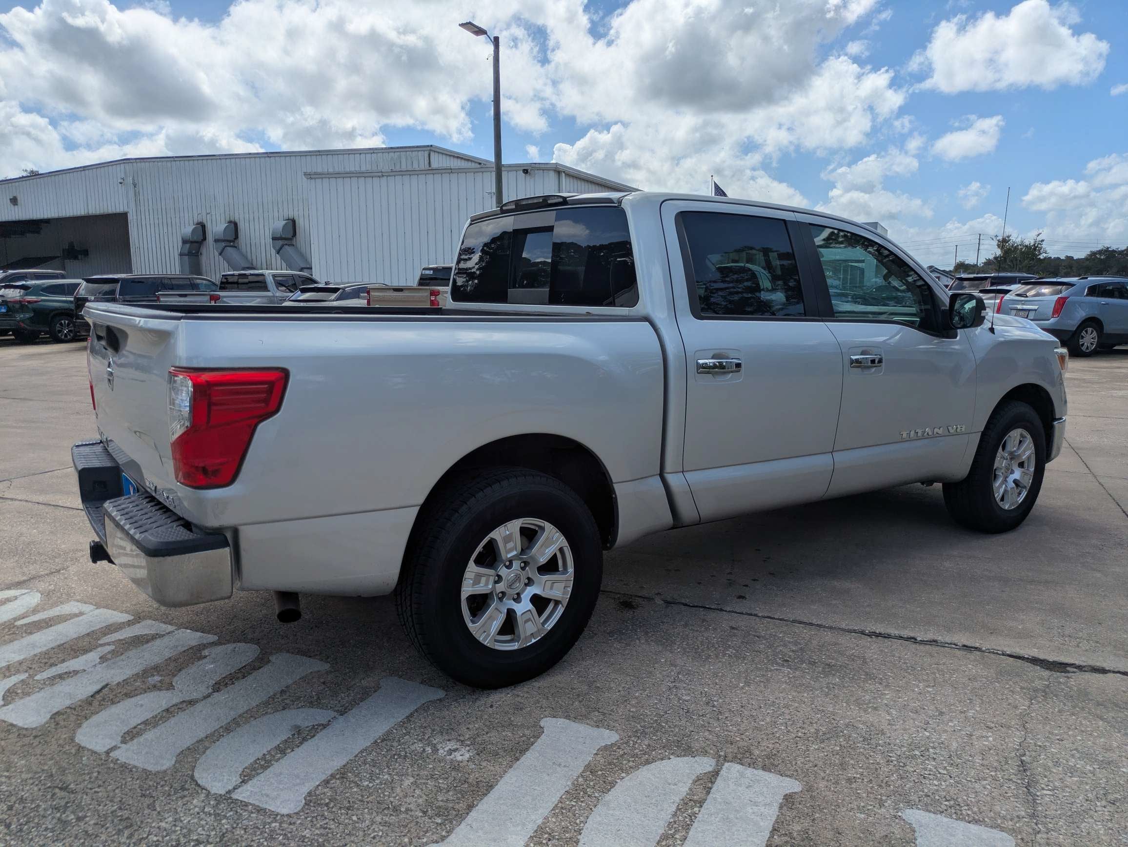 2018 Nissan Titan SV