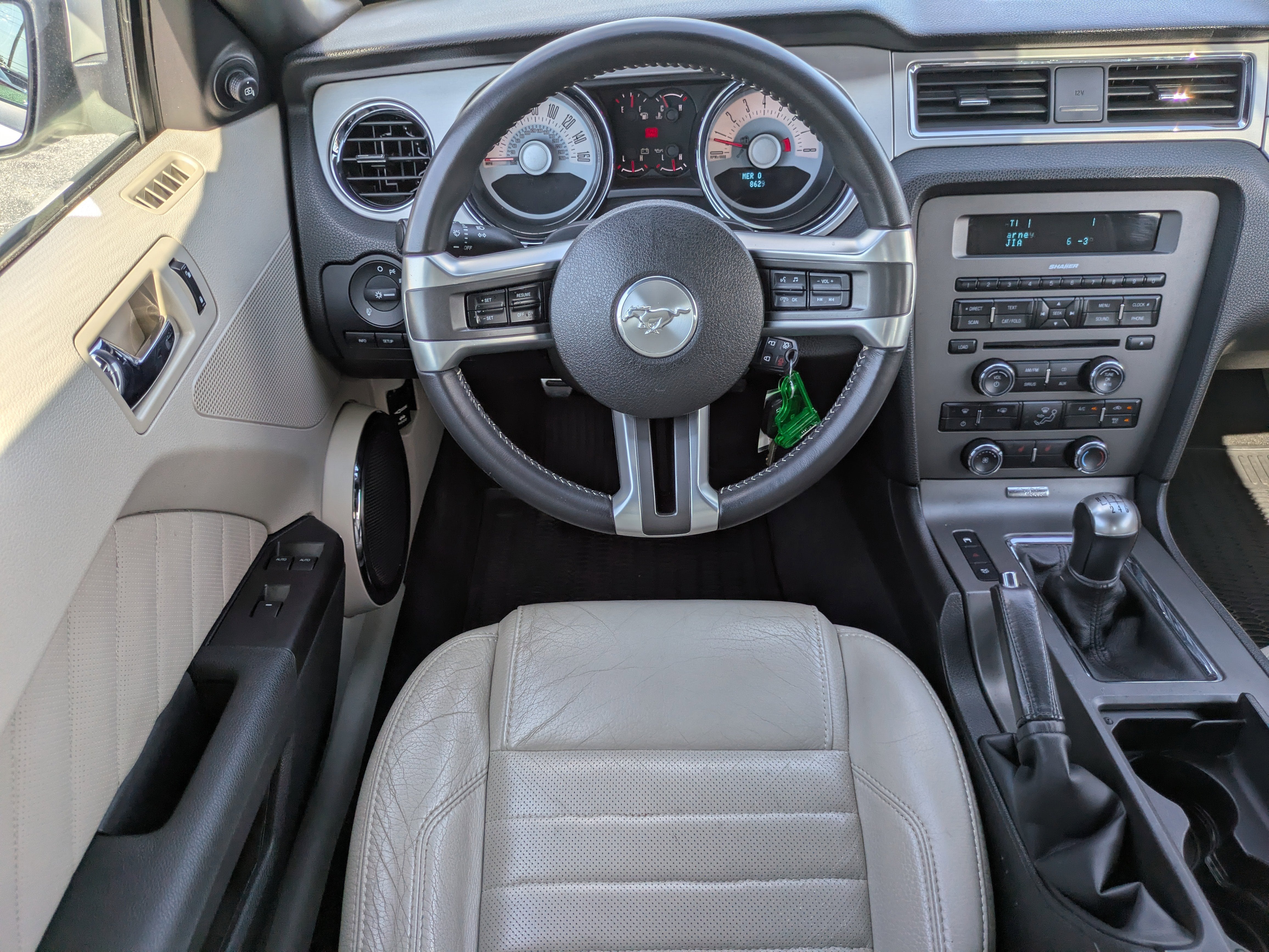 2011 Ford Mustang V6 Premium