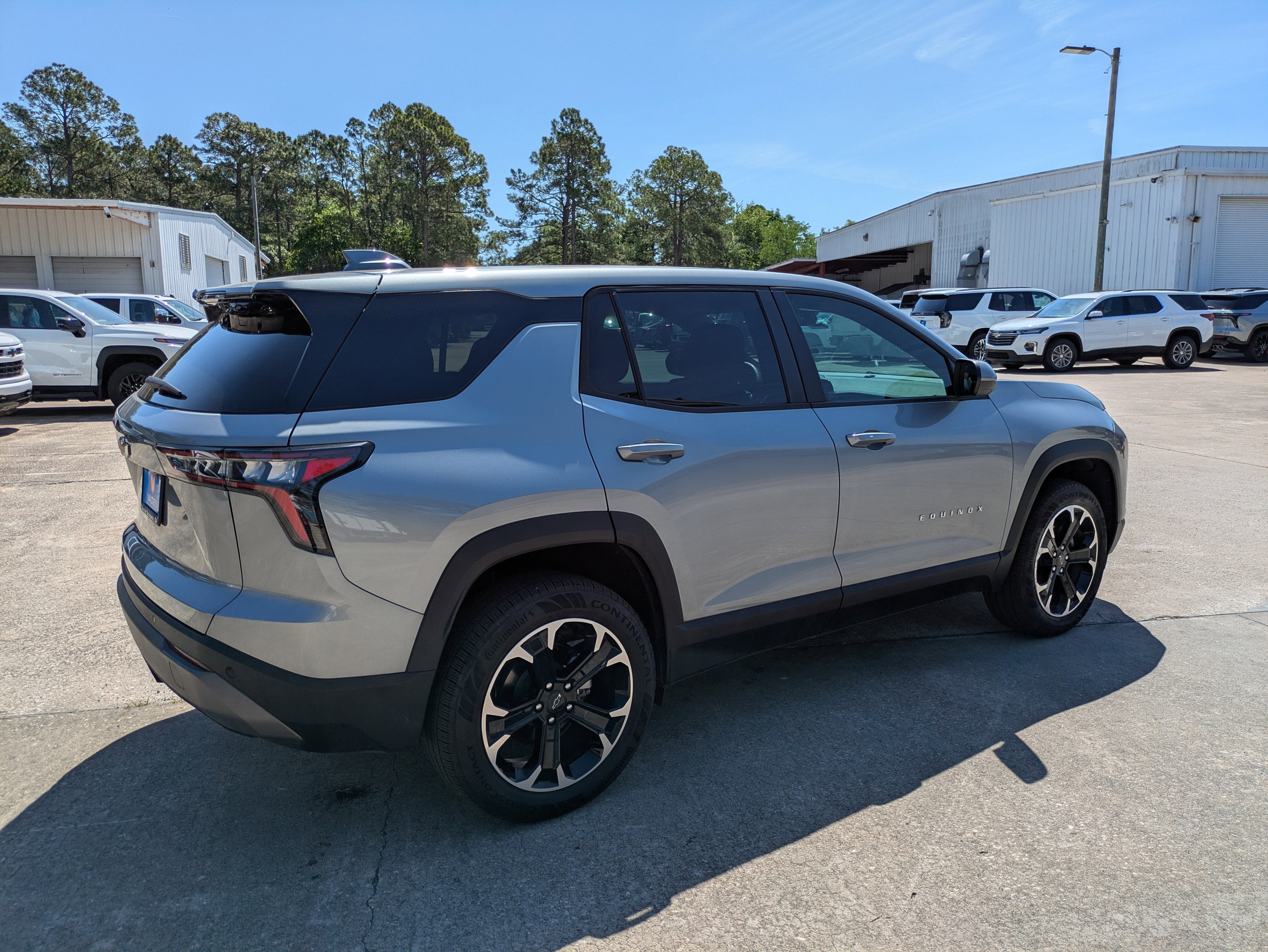 2026 Chevrolet Equinox FWD LT