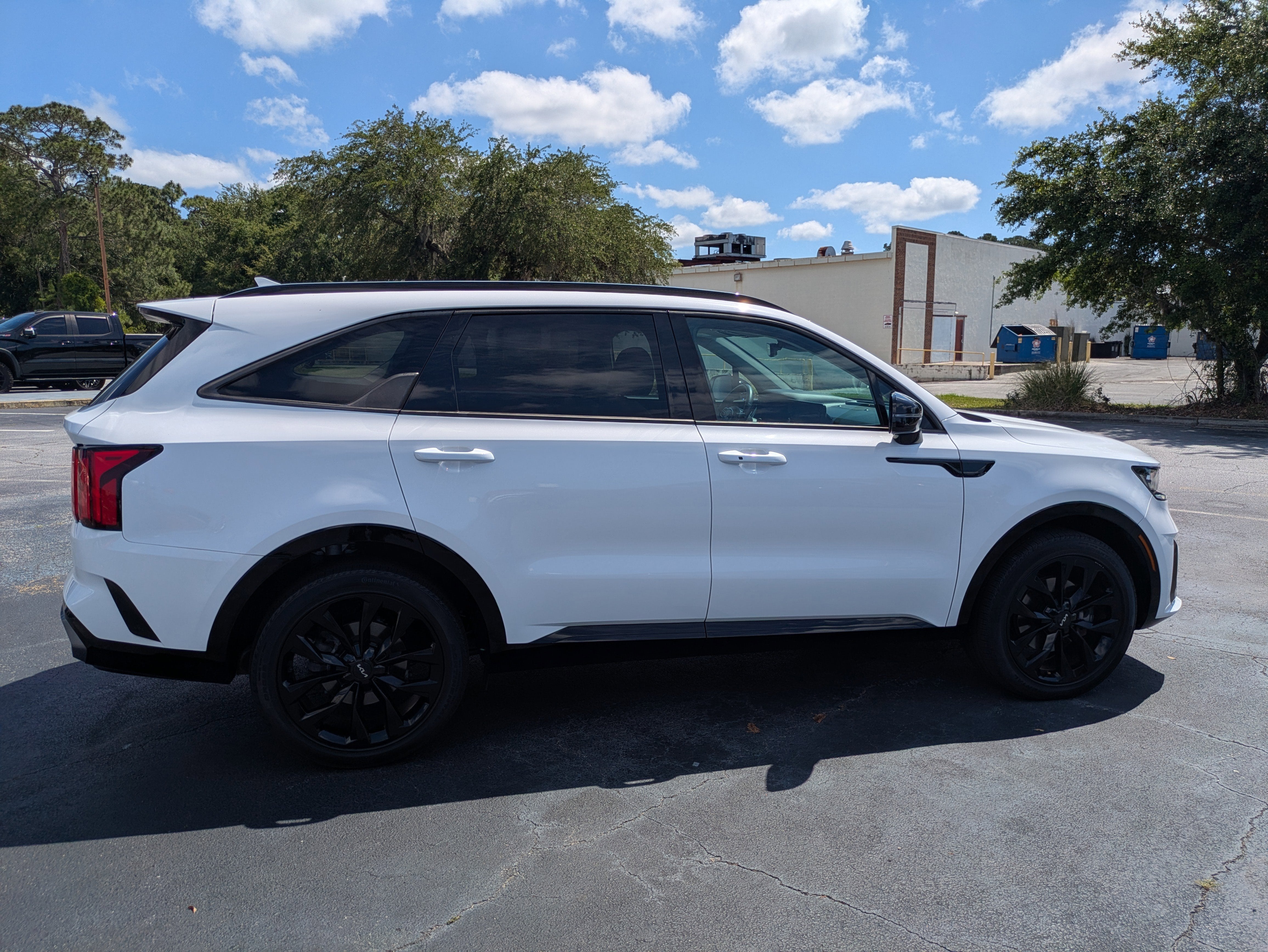 2023 Kia Sorento SX