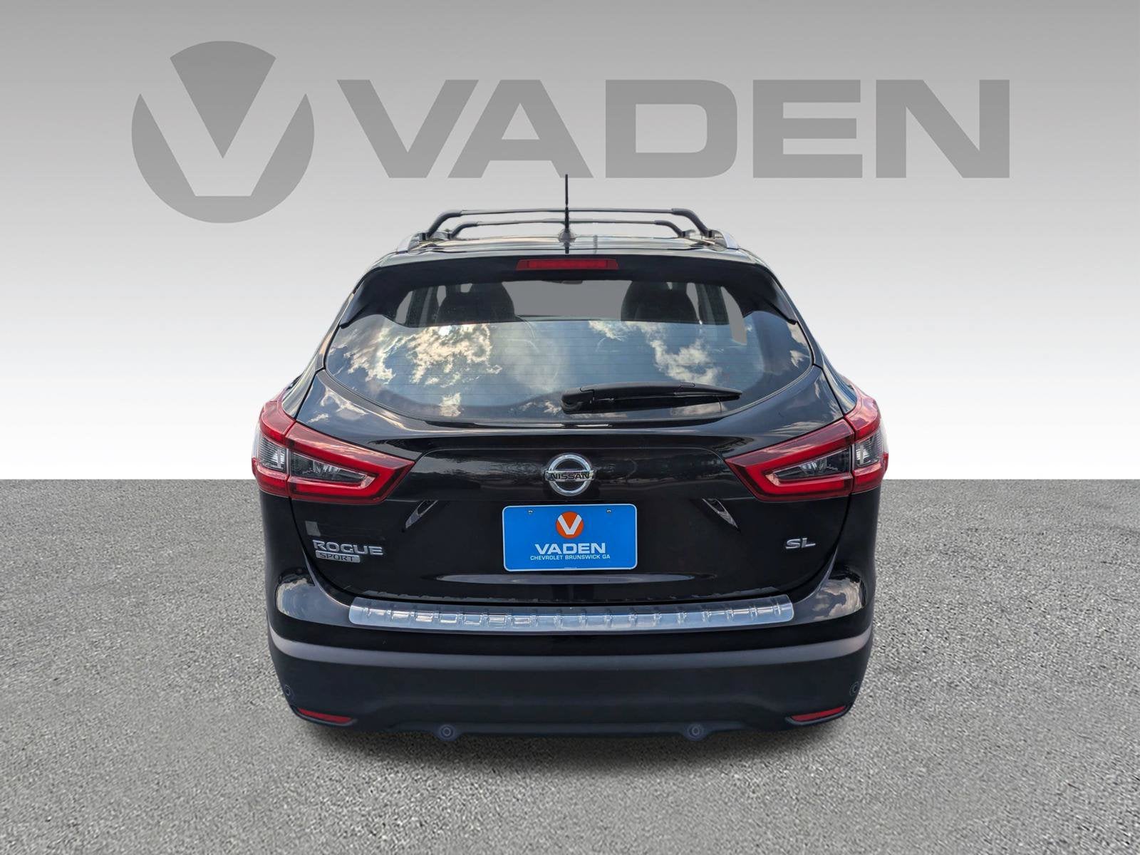 2022 Nissan Rogue Sport SL