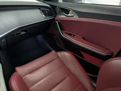 2019 Kia Stinger GT2