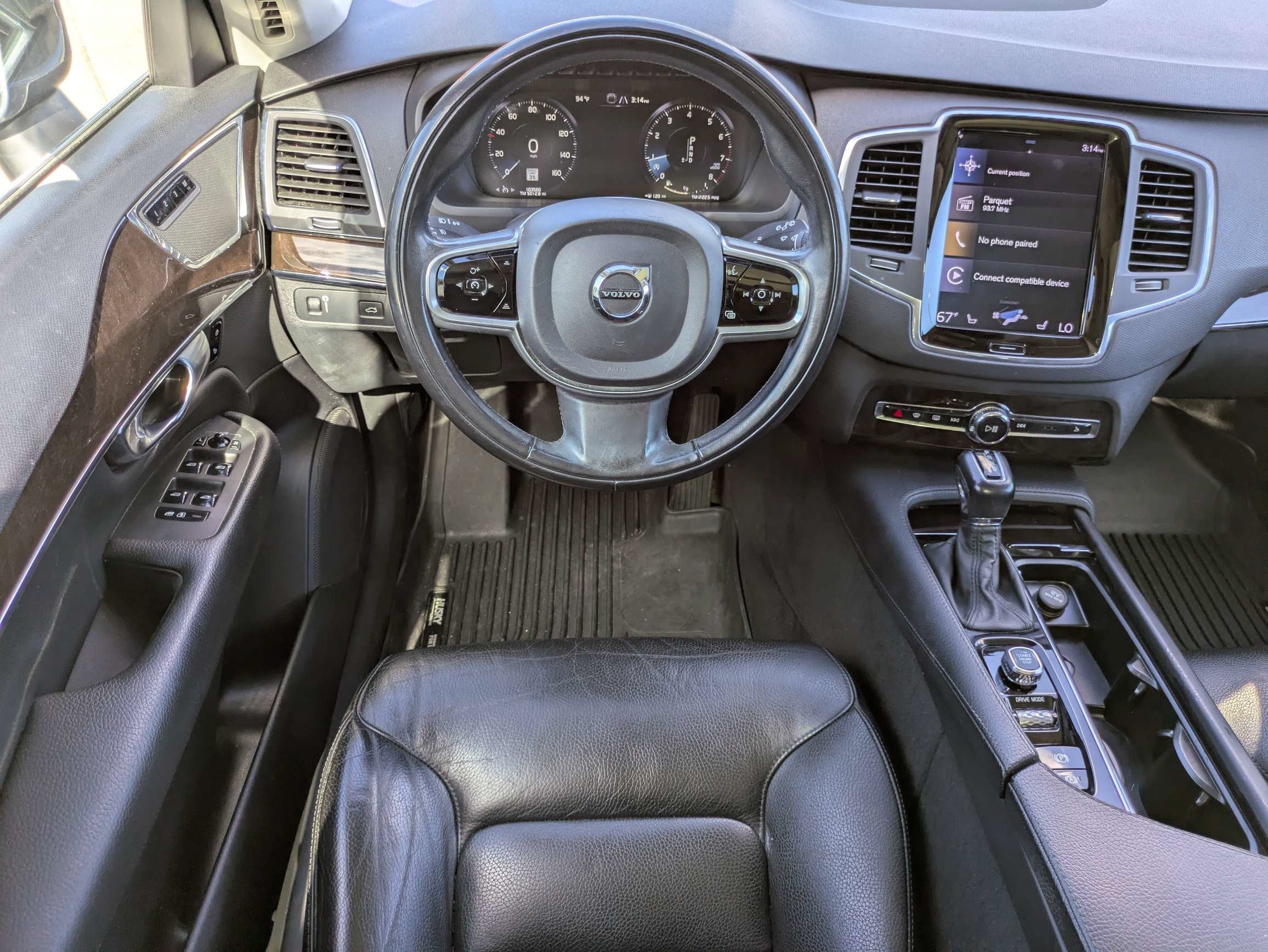2018 Volvo XC90 Momentum