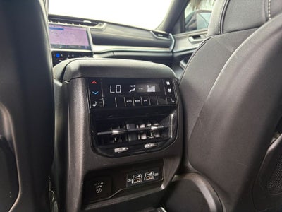 2022 Jeep Grand Cherokee L Overland 4x2