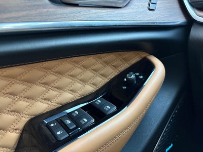 2023 Jeep Grand Cherokee L Summit 4x2