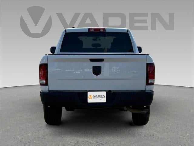 2024 RAM 1500 Classic Warlock Crew Cab 4x2 5'7' Box