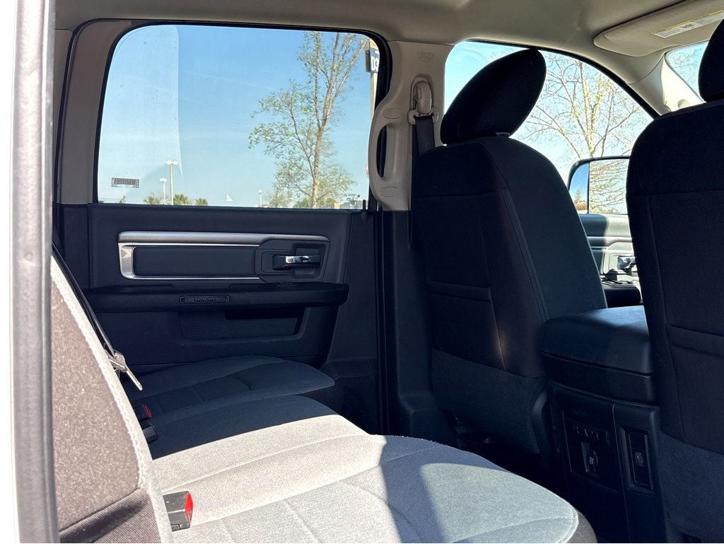 2023 RAM 1500 Classic SLT Crew Cab 4x4 5'7' Box