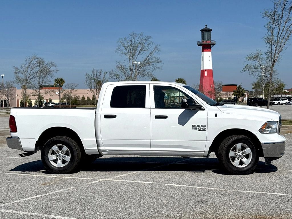 2023 RAM 1500 Classic SLT Crew Cab 4x4 5'7' Box
