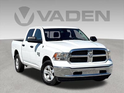 2023 RAM 1500 Classic SLT Crew Cab 4x4 5'7' Box