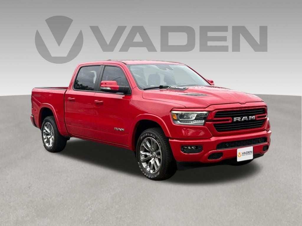 2022 RAM 1500 Laramie Crew Cab 4x4 5'7' Box