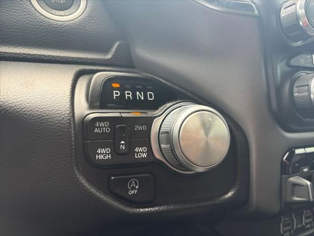 2022 RAM 1500 Laramie Crew Cab 4x4 5'7' Box