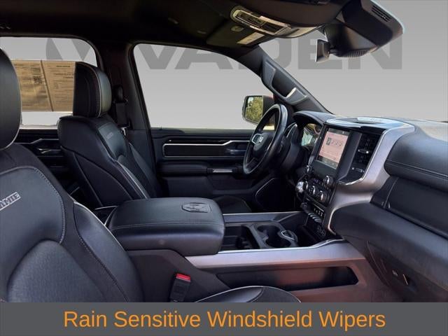 2022 RAM 1500 Laramie Crew Cab 4x4 5'7' Box