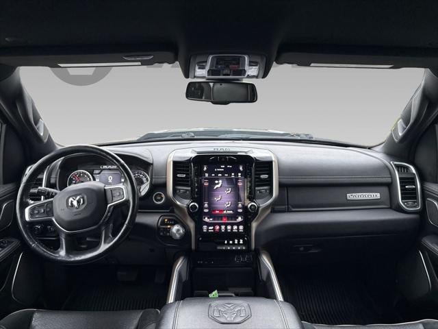 2019 RAM 1500 Laramie Crew Cab 4x4 5'7' Box