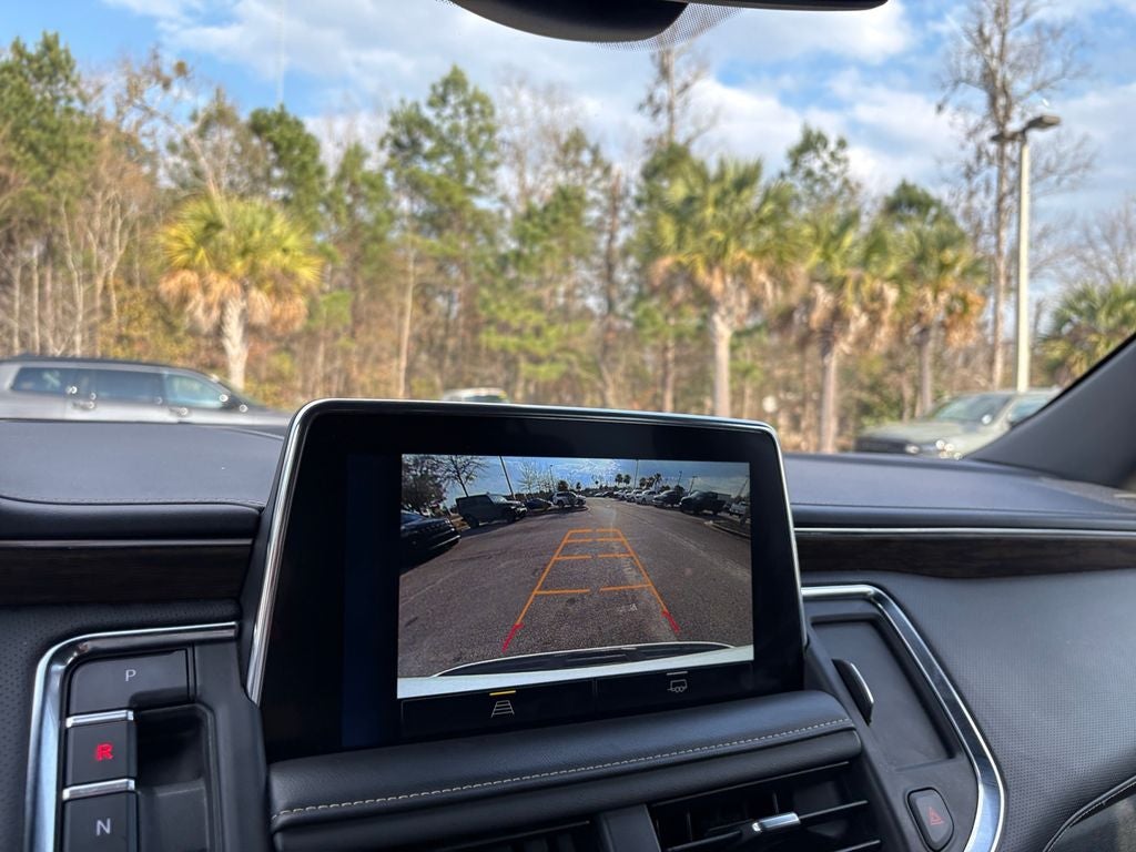 2023 Chevrolet Suburban 2WD Premier
