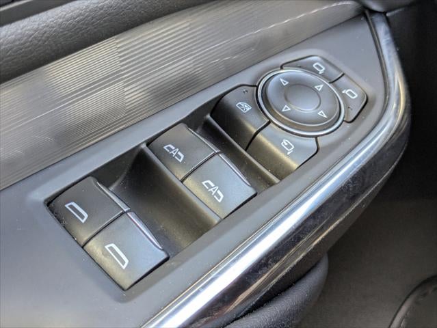 2024 Cadillac XT4 AWD Premium Luxury