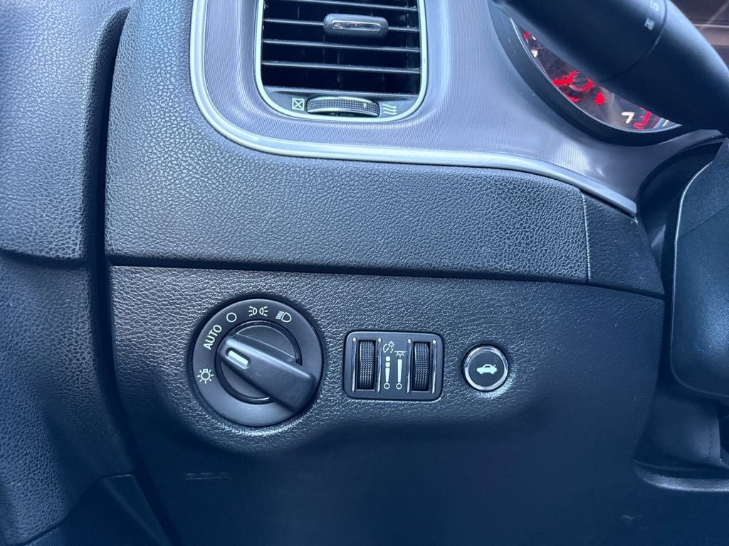 2022 Dodge Charger SXT RWD