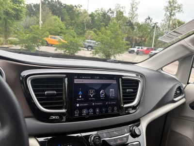 2019 Chrysler Pacifica Touring Plus