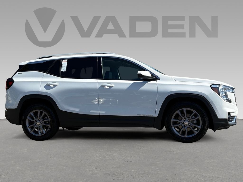 2023 GMC Terrain FWD SLT