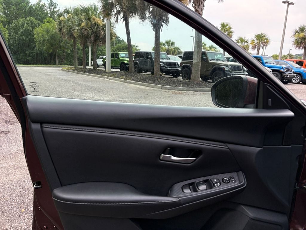 2023 Nissan Sentra SV Xtronic CVT