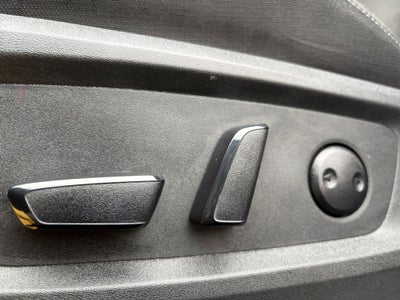 2025 Nissan Pathfinder SV FWD