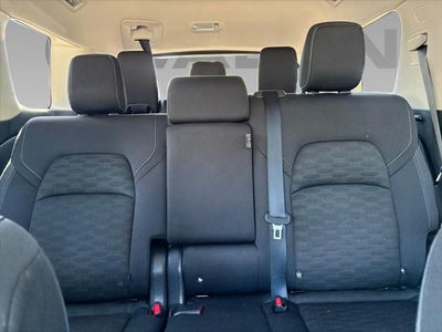 2023 Nissan Pathfinder SV FWD