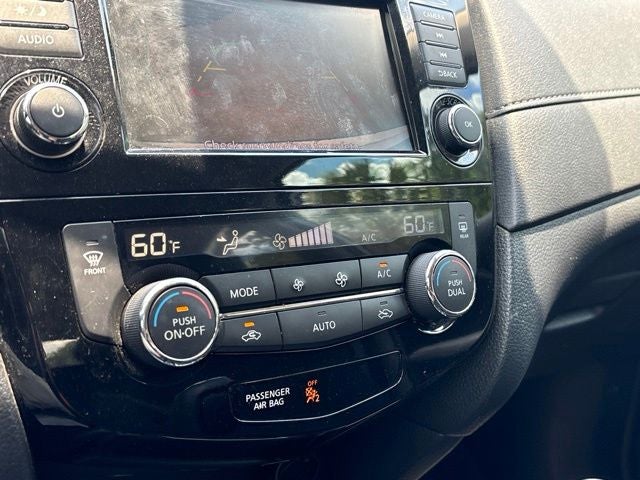 2020 Nissan Rogue SV FWD