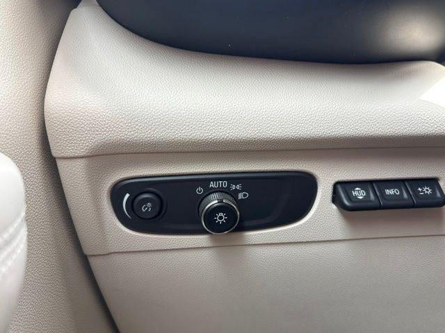 2021 Buick Envision FWD Essence