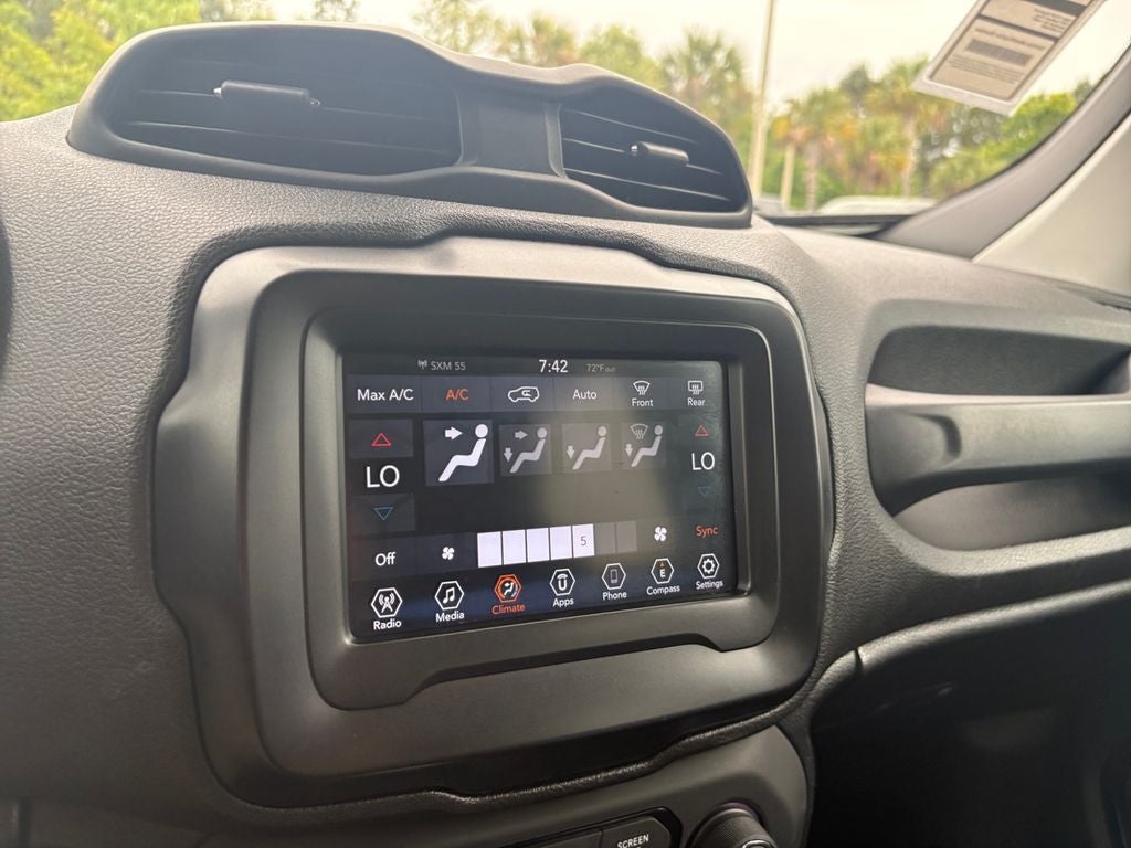 2018 Jeep Renegade Altitude FWD