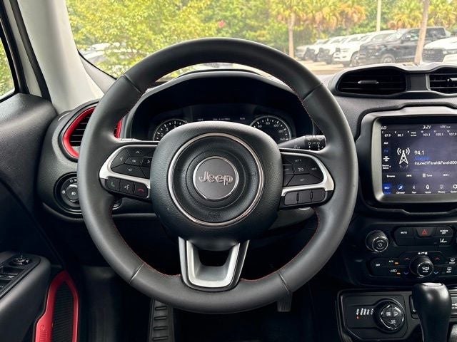 2023 Jeep Renegade Trailhawk 4x4