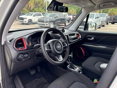 2023 Jeep Renegade Trailhawk 4x4