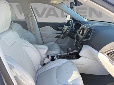 2020 Jeep Cherokee Lux