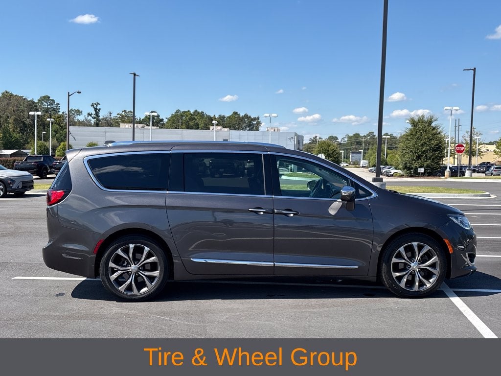 2017 Chrysler Pacifica Limited