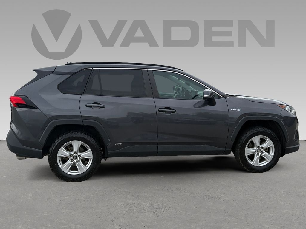 2020 Toyota RAV4 Hybrid XLE