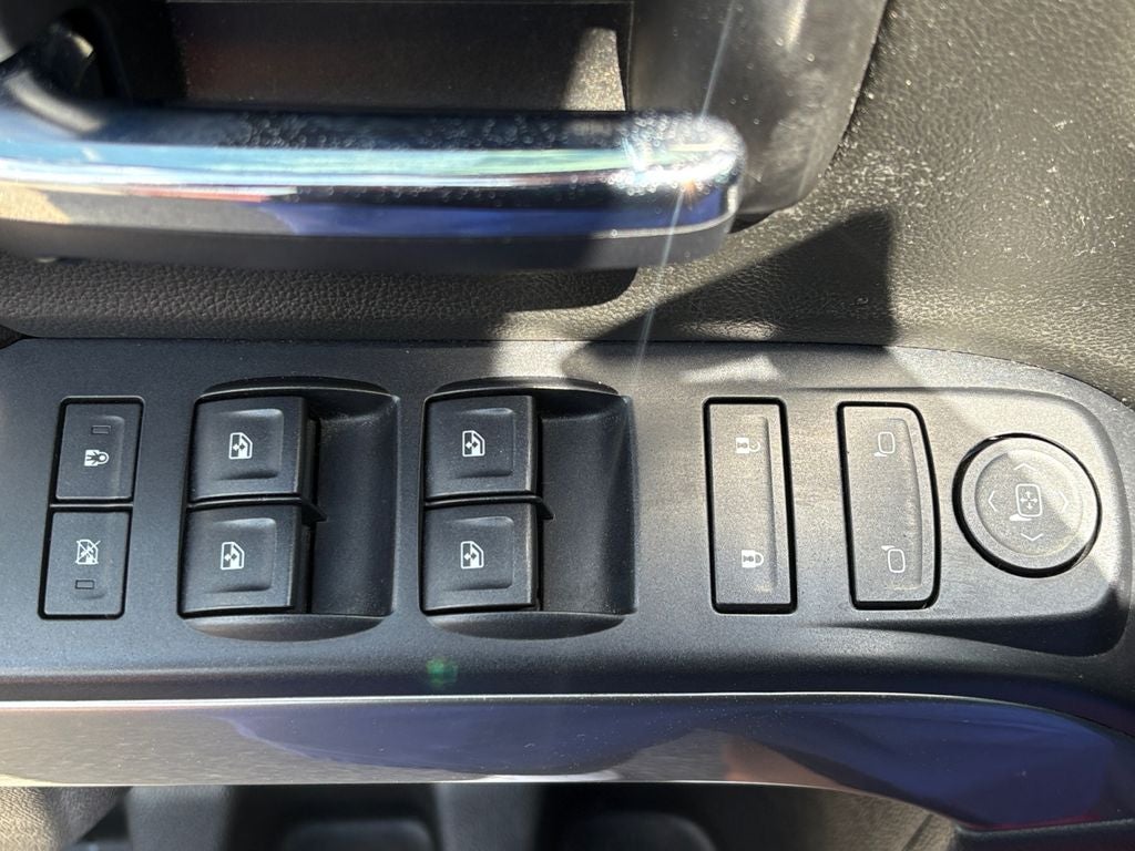 2017 Chevrolet Silverado LT