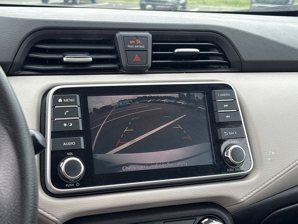 2021 Nissan Versa 1.6 SV