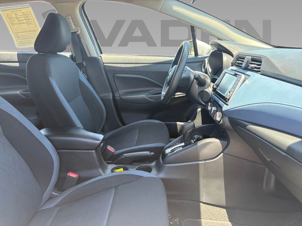 2023 Nissan Versa 1.6 SV