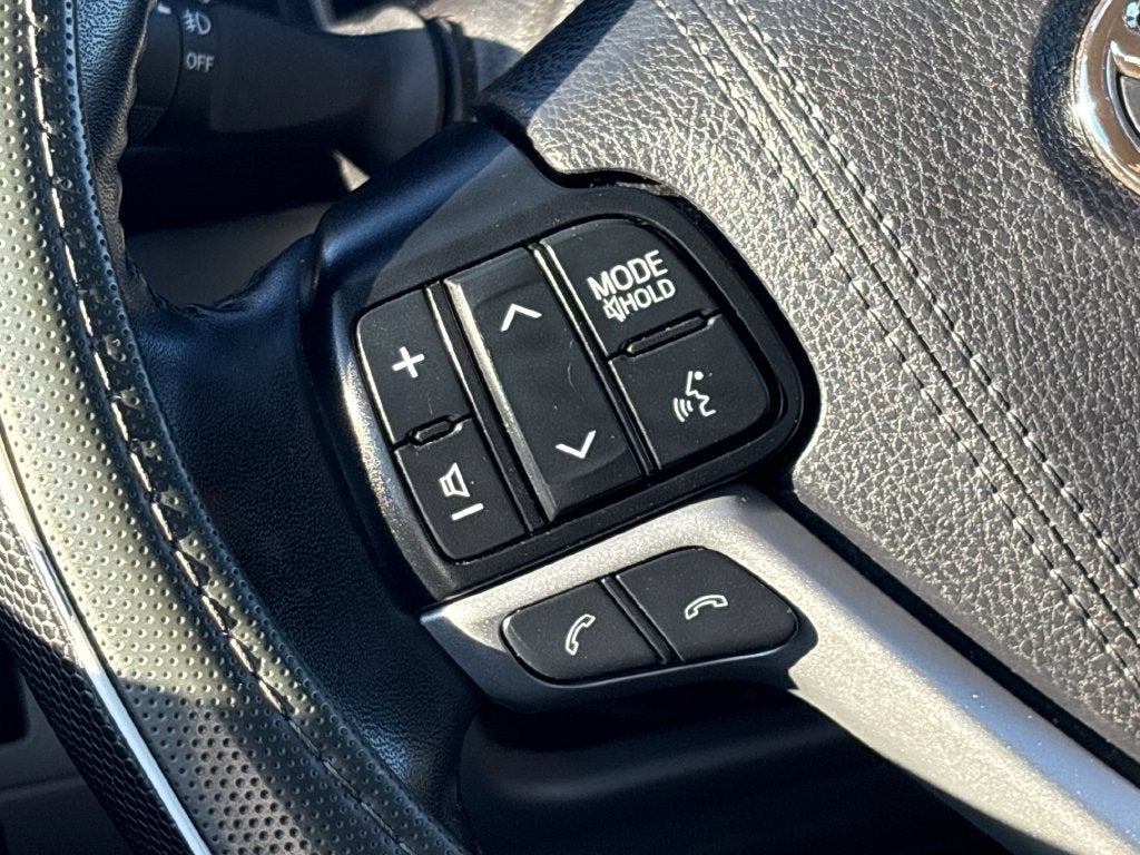 2019 Toyota Highlander Limited Platinum