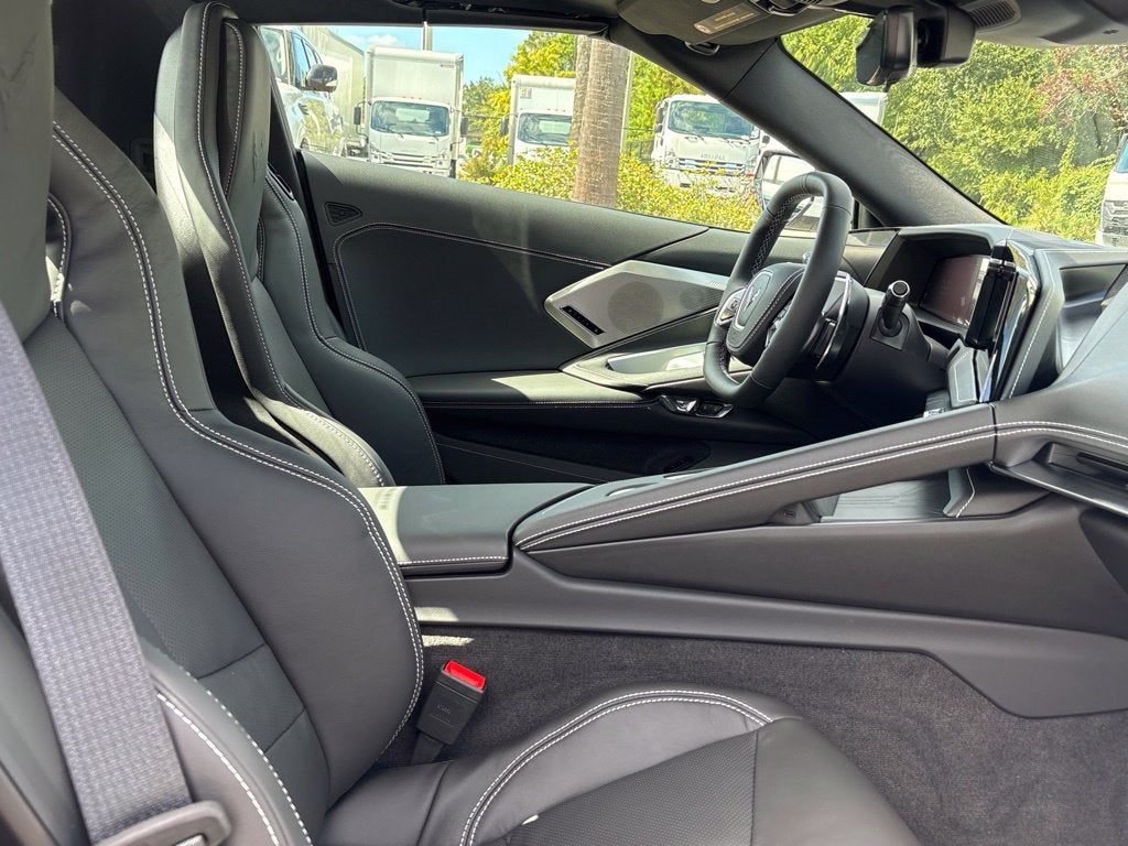2027 Chevrolet Corvette Stingray 2LT