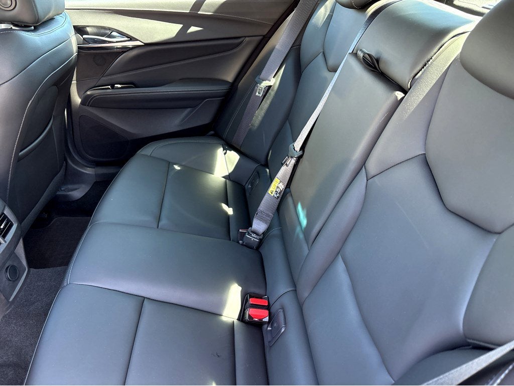 2022 Cadillac CT4 Luxury