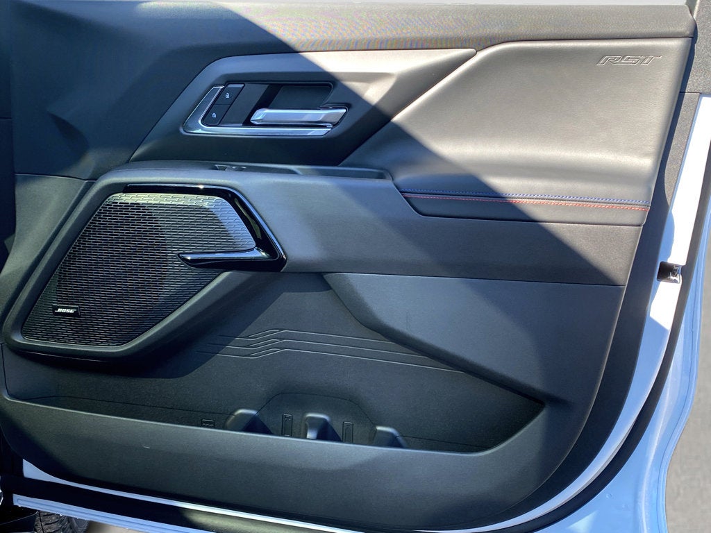 2025 Chevrolet Silverado EV RST - Extended Range