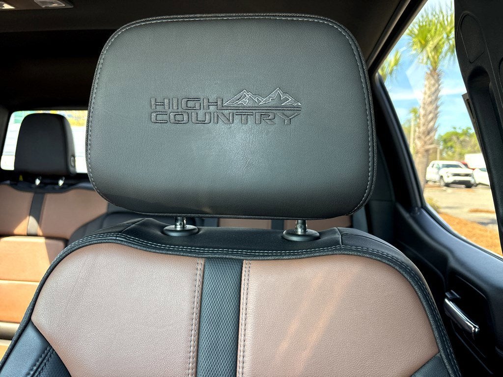 2022 Chevrolet Silverado 1500 LTD High Country