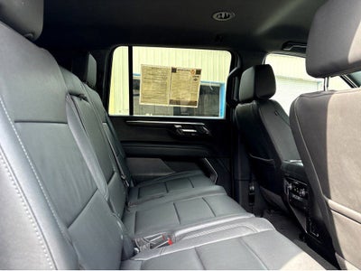 2025 Chevrolet Suburban LT