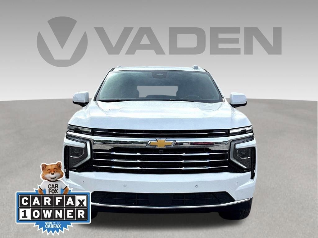 2025 Chevrolet Suburban LT