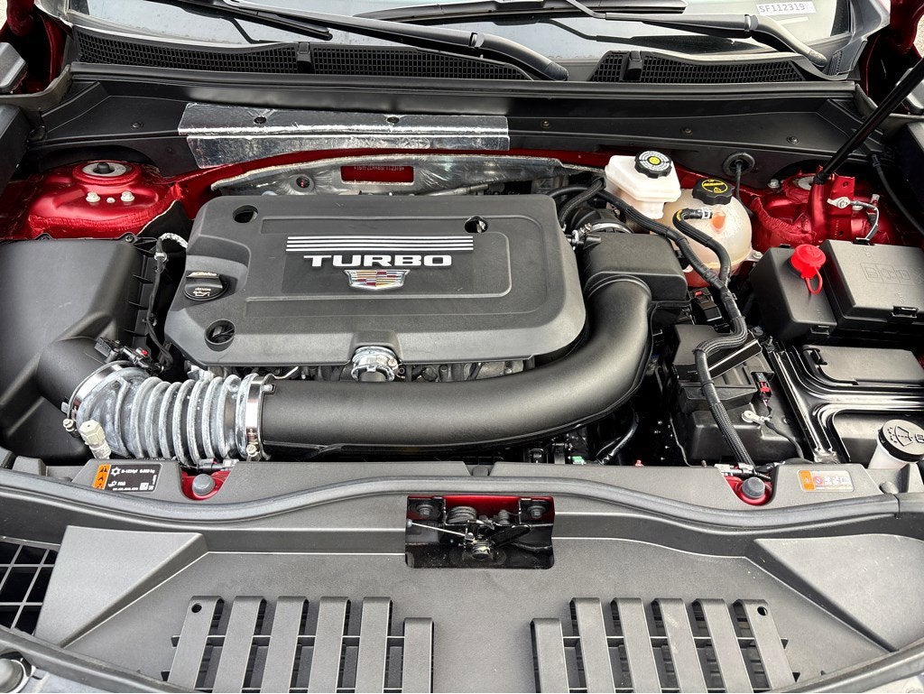 2025 Cadillac XT4 Premium Luxury