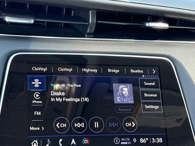 2023 Cadillac XT4 Premium Luxury