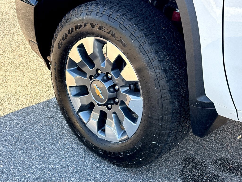 2024 Chevrolet Silverado 2500 HD Custom