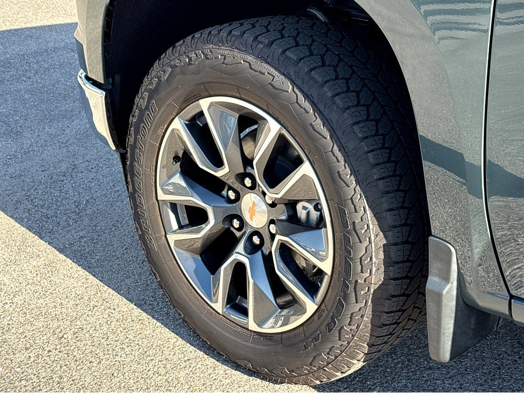 2025 Chevrolet Silverado 1500 LT