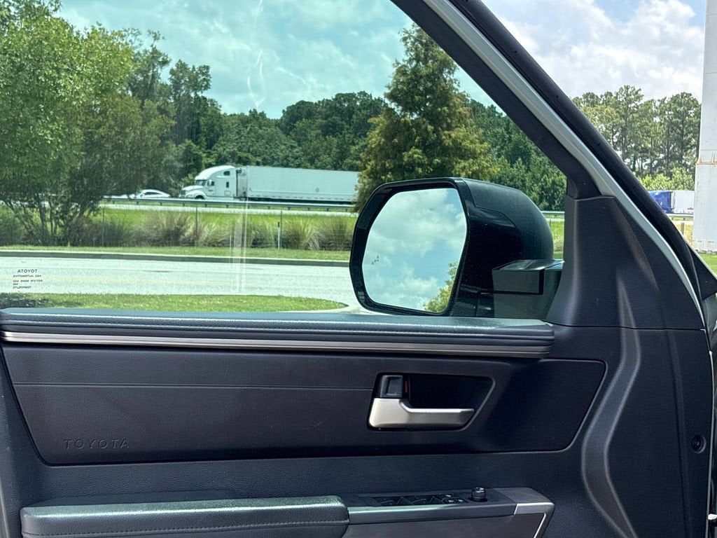 2024 Toyota Tundra 4WD SR5