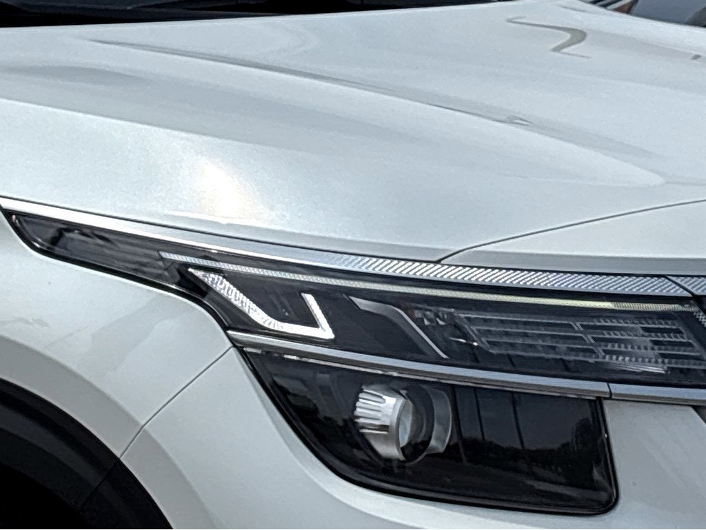 2023 Kia Seltos S