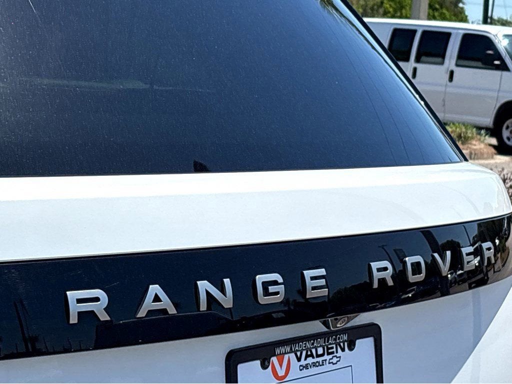 2025 Land Rover Range Rover SE